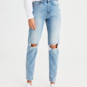 American Eagle ripped mom jeans